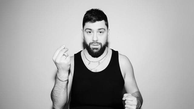 SIMON SUPERTI