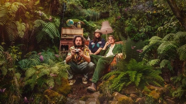 The Longest Johns - The Ends of the Earth Tour