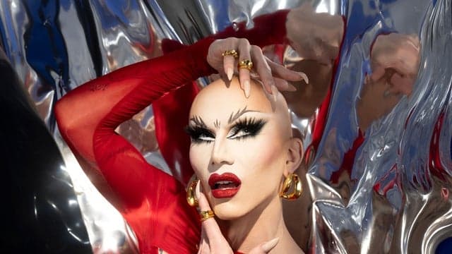 Sasha Velour’s „Travesty“