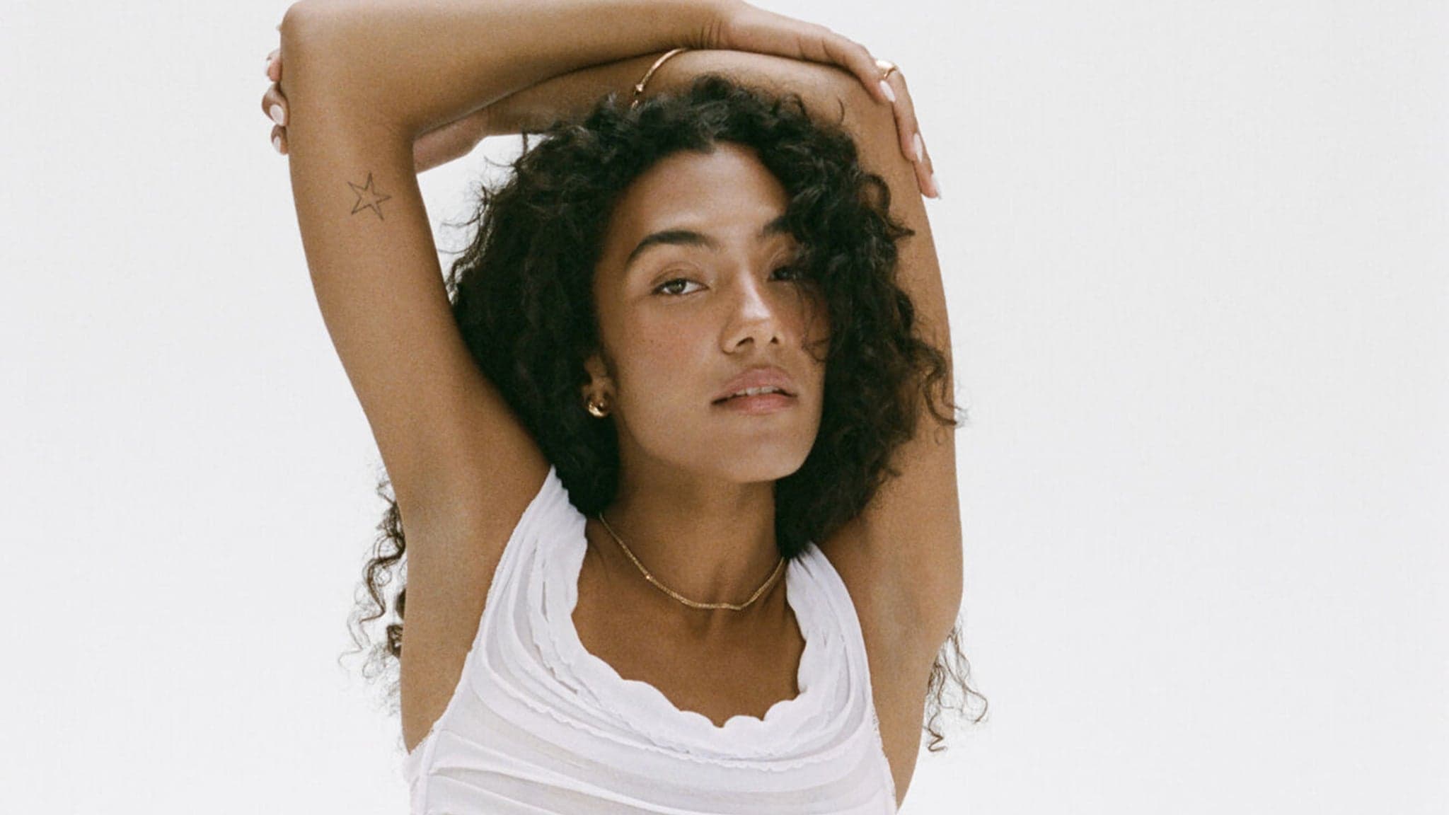 Olivia Dean: The Art Of Loving Live | Sweet Things VIP Package