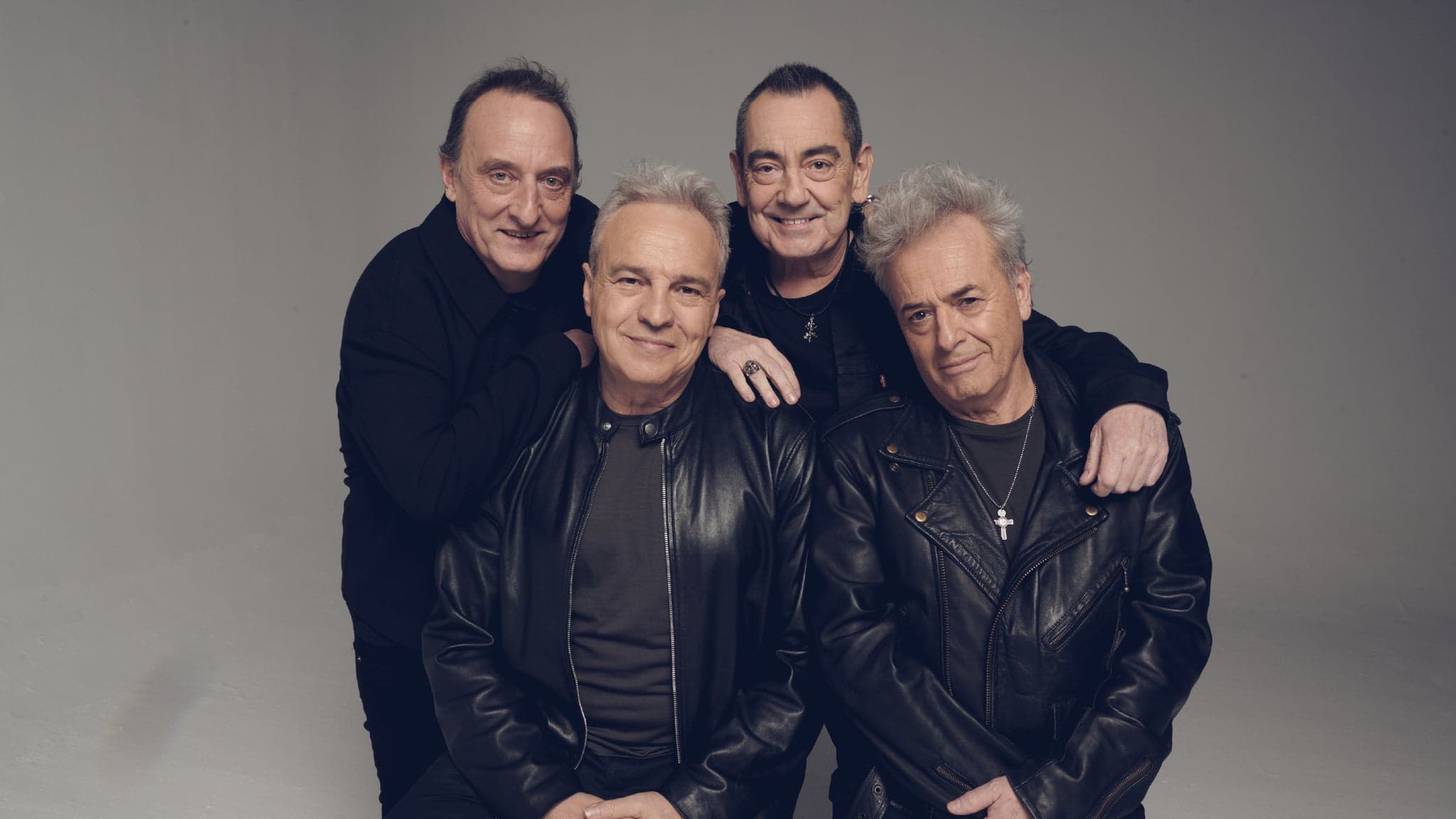 Hombres G - Los Mejores Años de nuestra vida | VIP Packages