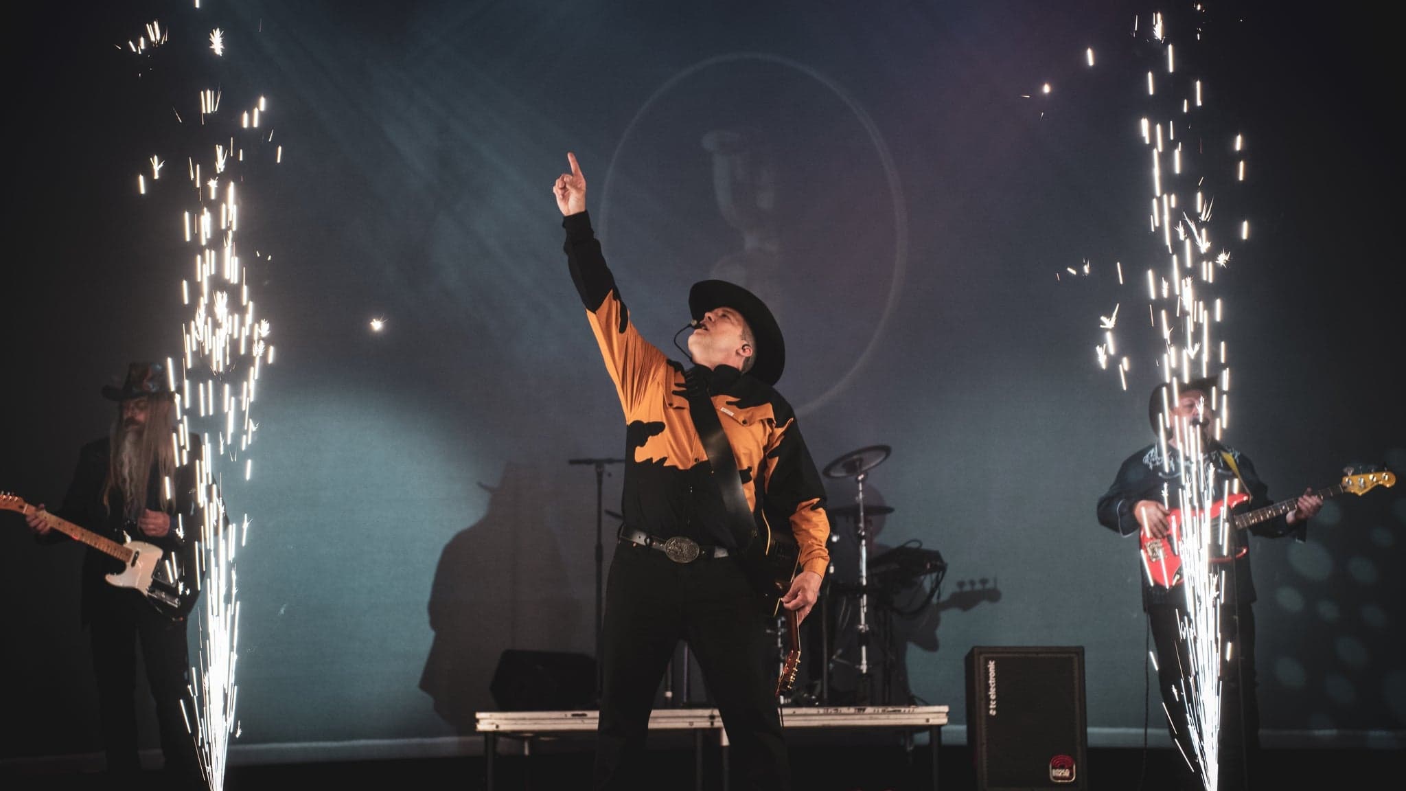 The Garth Brooks Experience